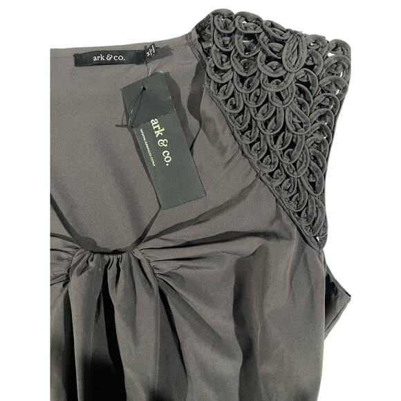 NEW Ark & Co. Crochet Trim Charcoal Gray Mini Dress Medium Lightweight Twee - Picture 7 of 9